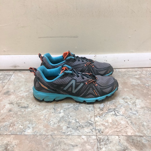 new balance 610v2 women's